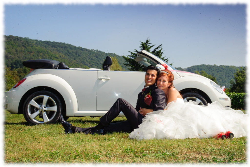 Matrimonio di Claudia e Federico del 9 settembre 2016 con New Beetle Cabrio bianca